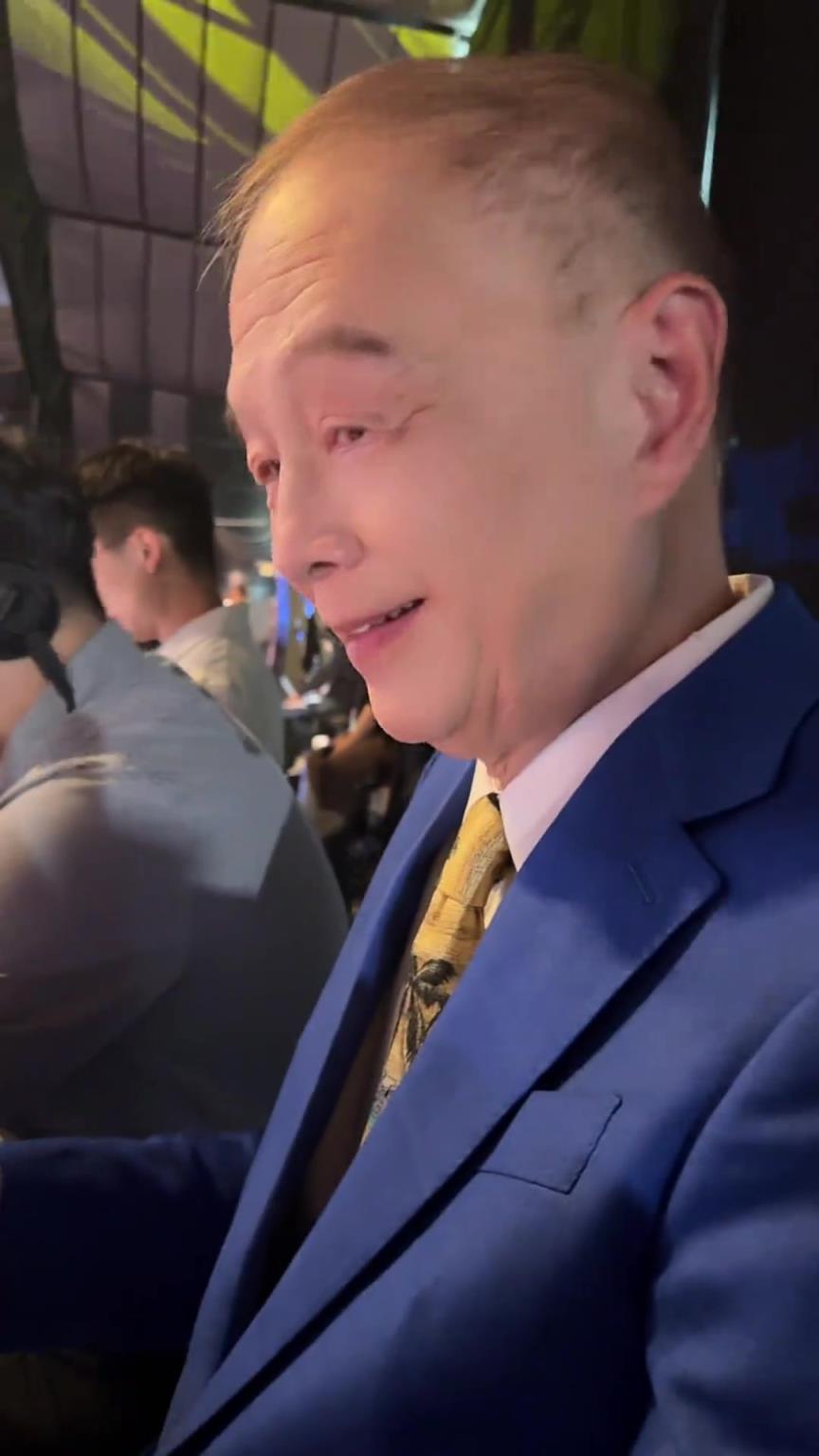 小崔G6現場實拍！在美顏濾鏡下 張衛平張指導也能年輕30歲