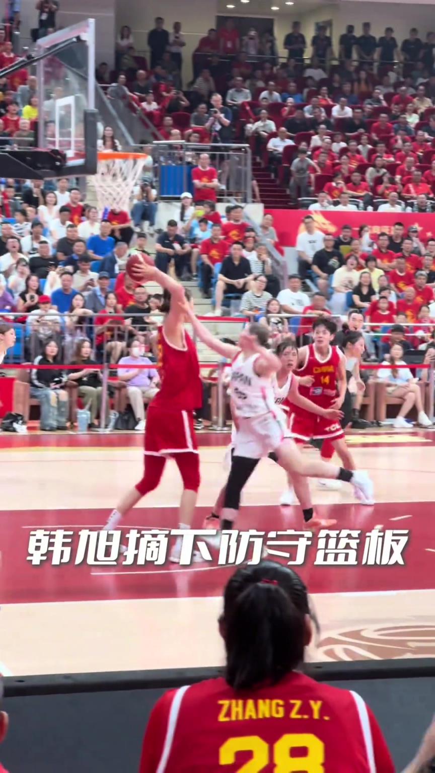 实在是快！中国女篮5秒完成快攻!杨力维空中单臂砸传真的帅出天际