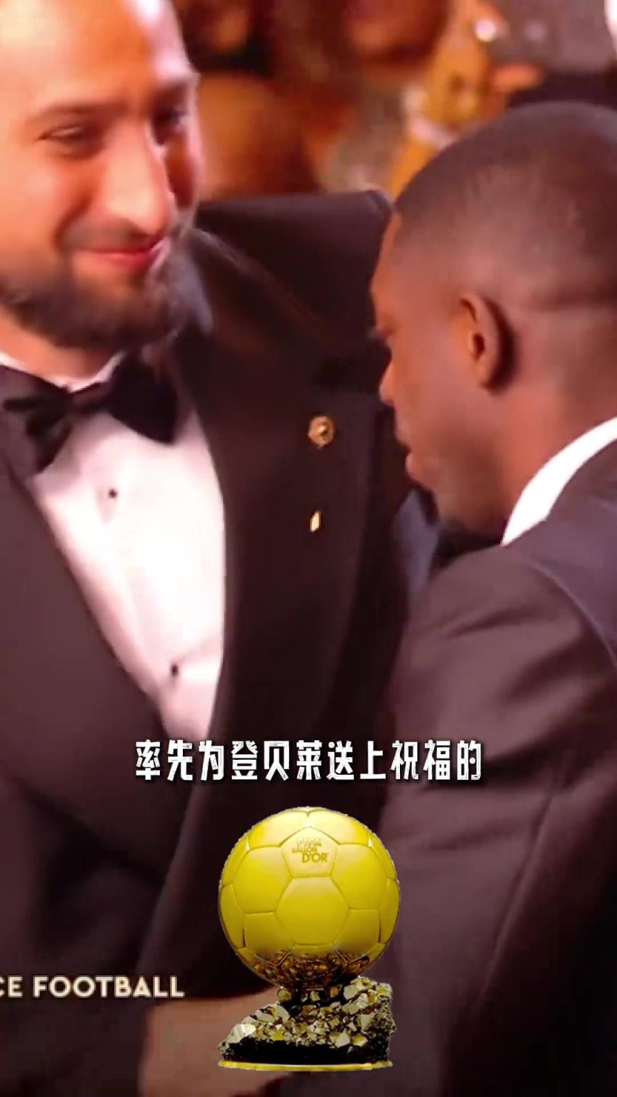 多纳鲁马率先上前祝福！恩里克那天跟姆巴佩讲的全让登贝莱听见了