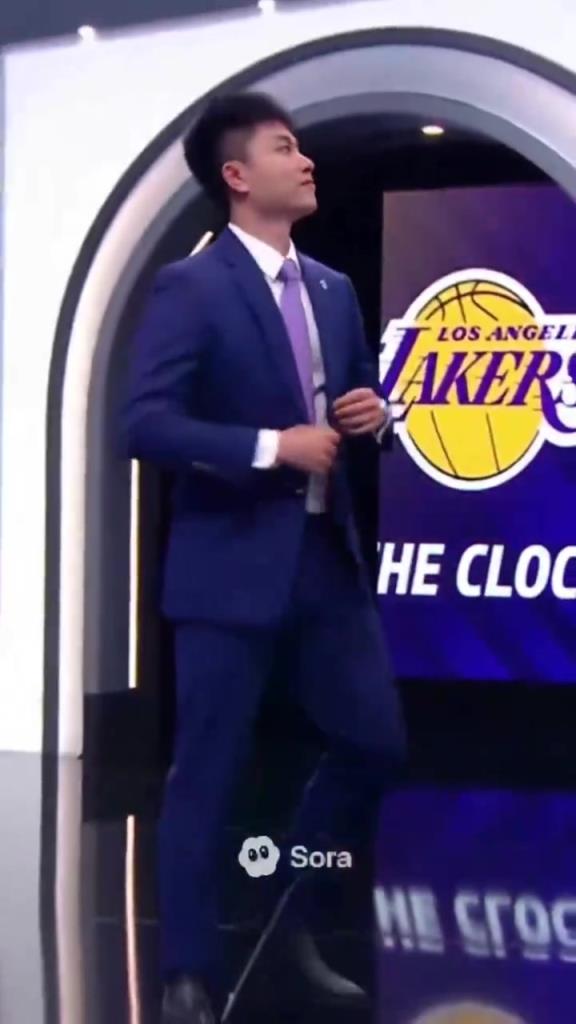 现在的AI技术太强了！普通人都能制作成从选秀到参加NBA正赛