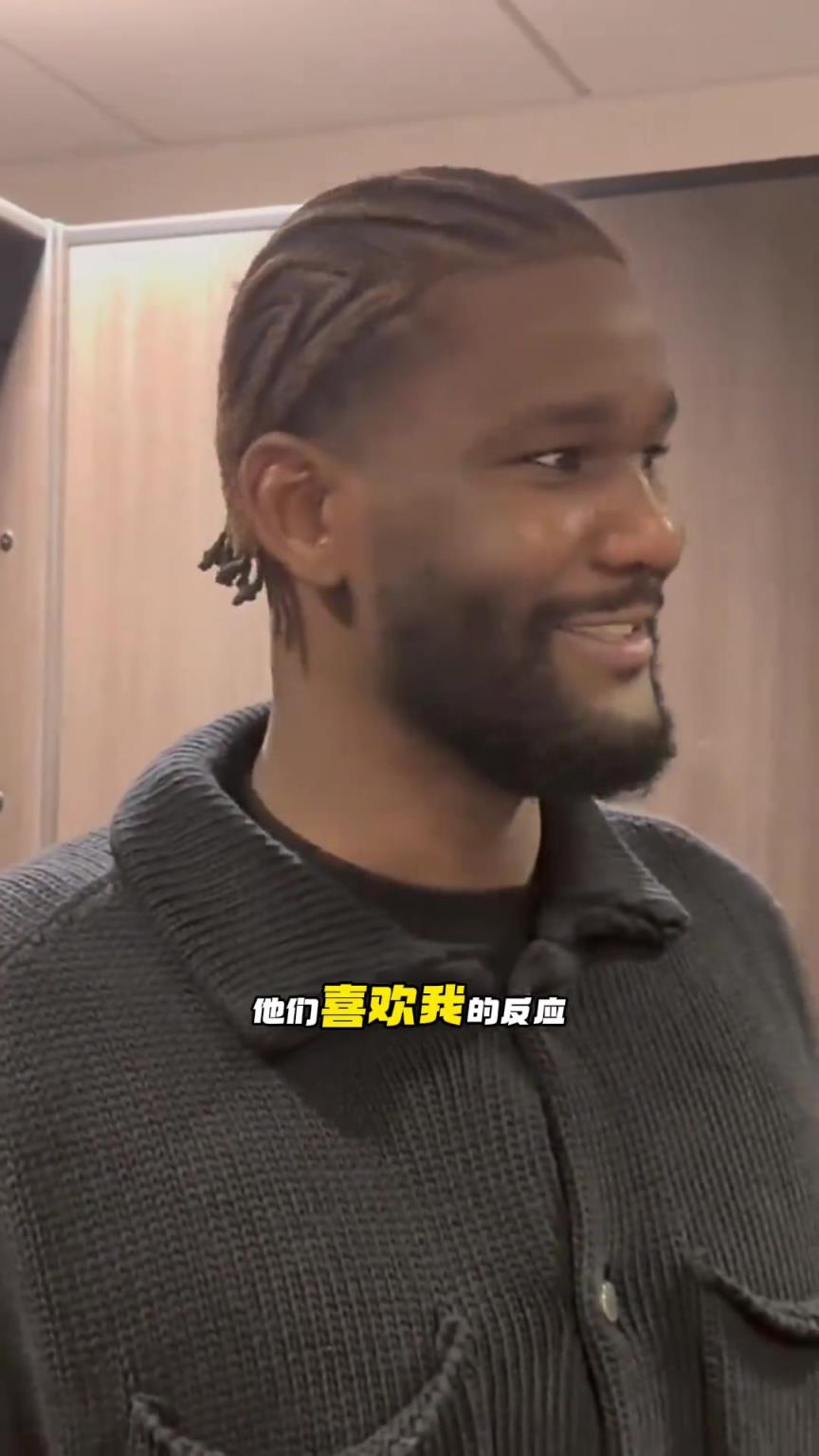 22分15板!艾顿赛后:队友们喜欢激我!这让我更强硬&更出色 22分15板!艾顿赛后:队友们喜欢激我!这让我更强硬&更出色