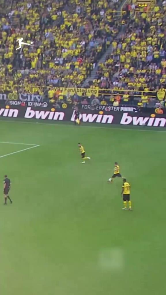 帕科封神战！德甲多特蒙德对阵奥格斯堡的经典进球！