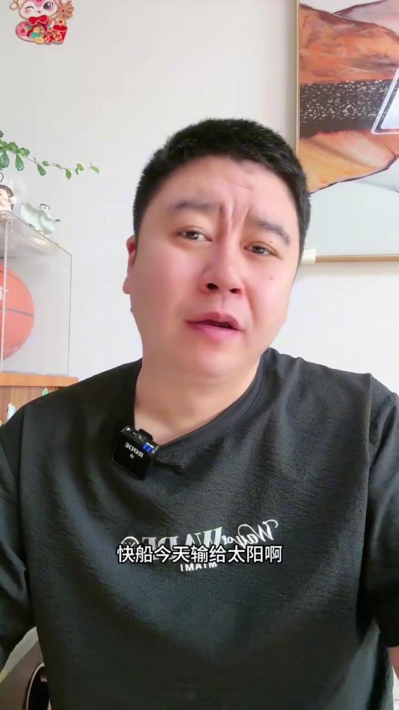 快船输给太阳三连败 但是还能抢救 杰伦格林首秀简直太棒了 快船输给太阳三连败 但是还能抢救 杰伦格林首秀简直太棒了