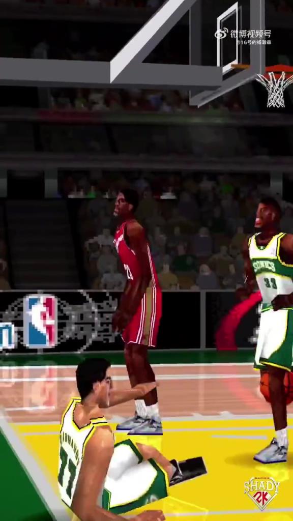 刚开头是什么鬼？20年前詹姆斯在2K中的样子，真的太一言难尽