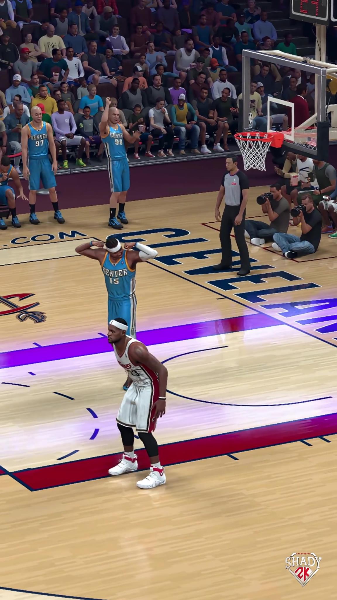 年轻的甜瓜什么水平？ 2K模拟掘金时期的安东尼超强打球