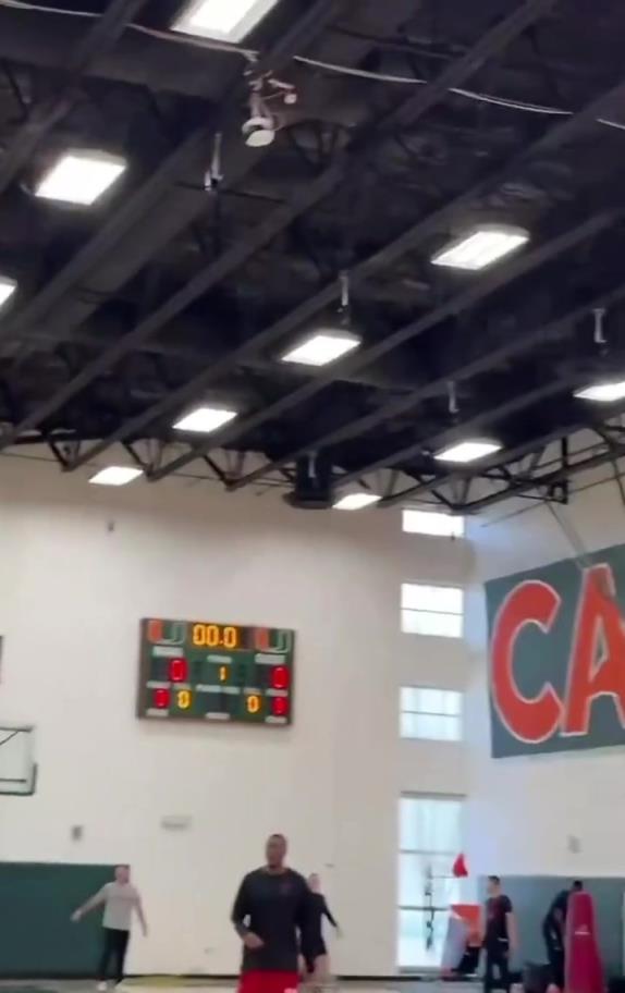 真不知道下一次小杨什么时候可以上场！但是感觉最近融入的不错！