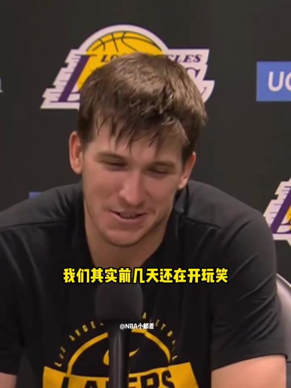 里弗斯谈东契奇飞身双手暴扣:这次他的扣篮我真没法反驳了... 里弗斯谈东契奇飞身双手暴扣:这次他的扣篮我真没法反驳了...