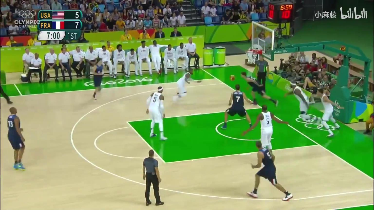 超级投篮机器！奥运名场面：克莱无解三分轰死法国男篮！
