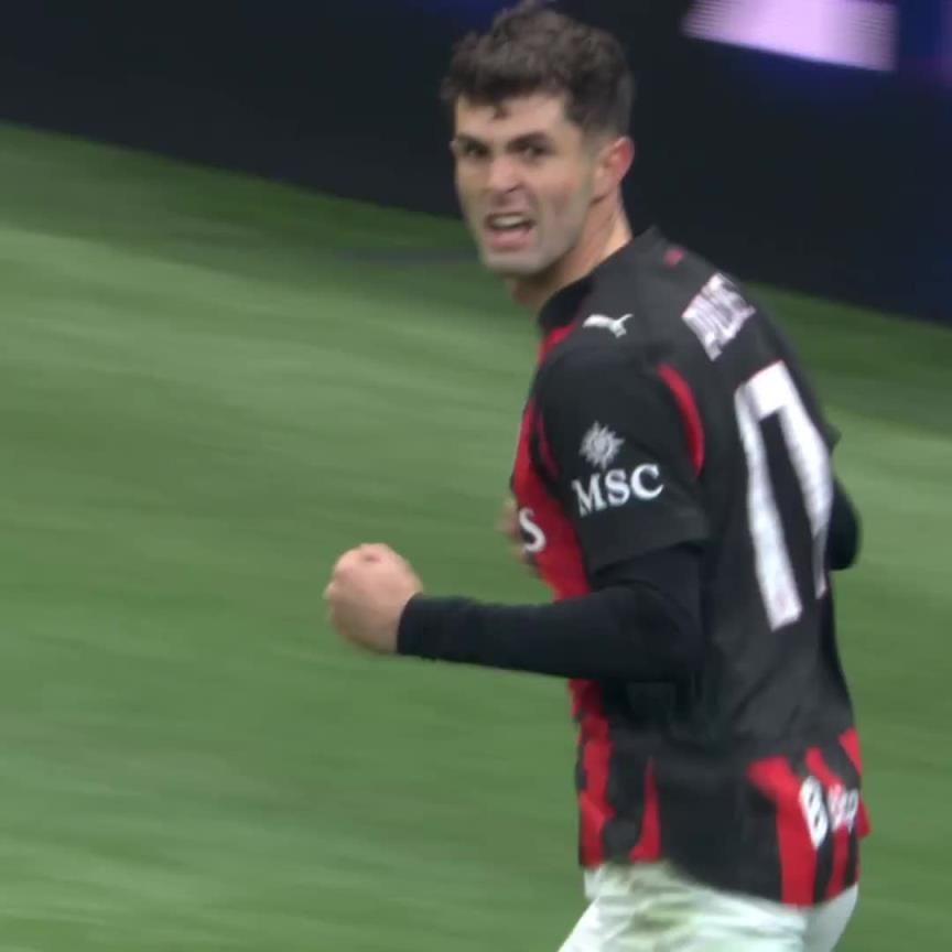 细节拉满!美国队长进球后,迈尼昂双手指天 细节拉满!美国队长进球后,迈尼昂双手指天