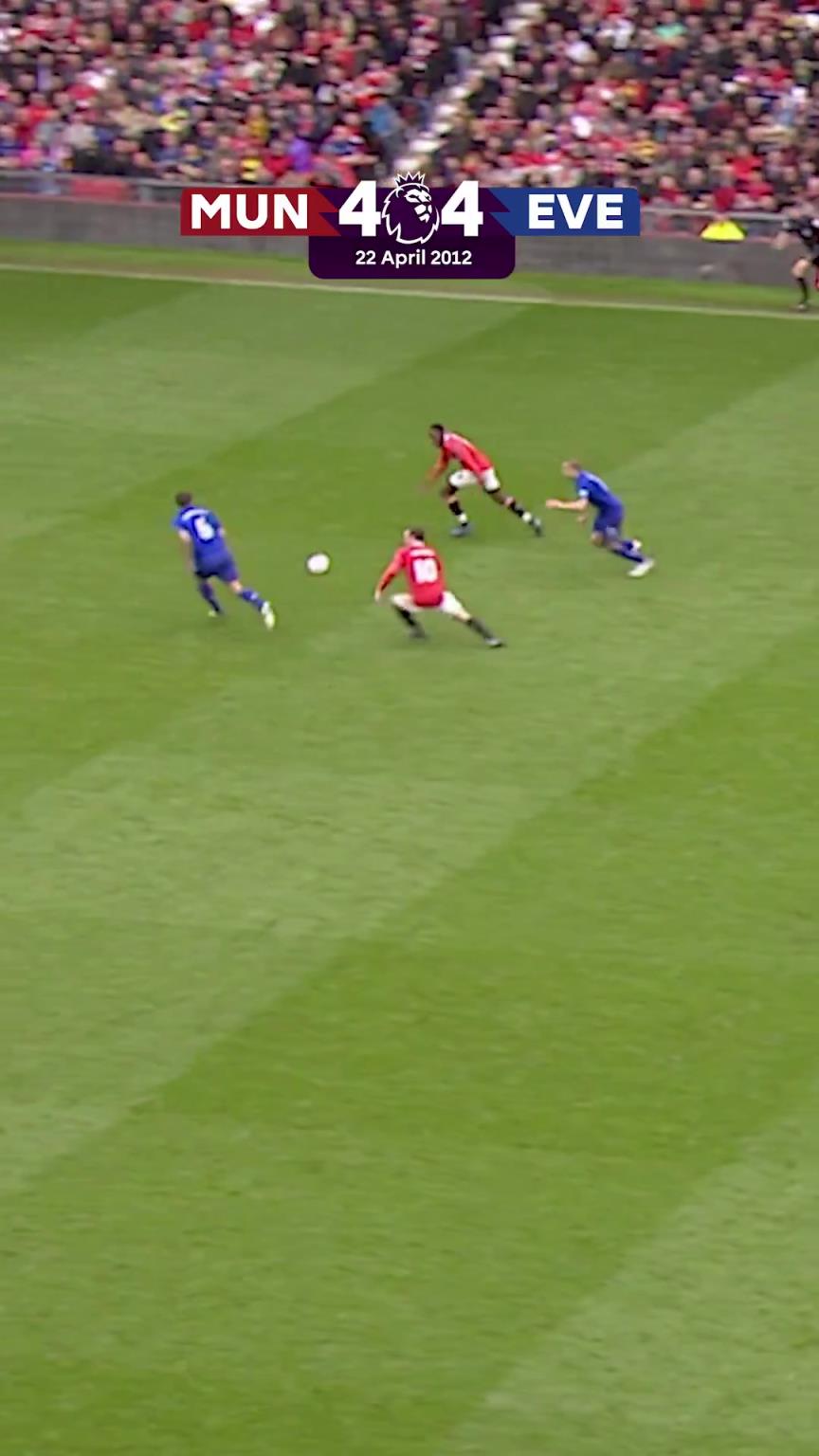 鲁尼在曼联时期，面对埃弗顿的精彩进球