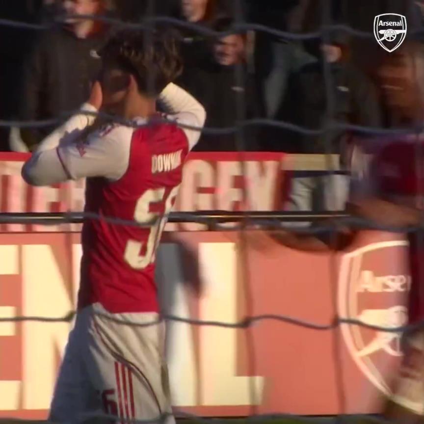 15岁道曼天秀进球闪耀U19欧冠，青年英超官推：向道曼致敬！