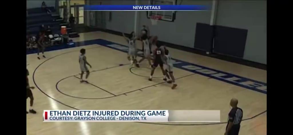 RIP！俄城赛中受伤去世的大二学生，后脑被肘后还回场打了会儿