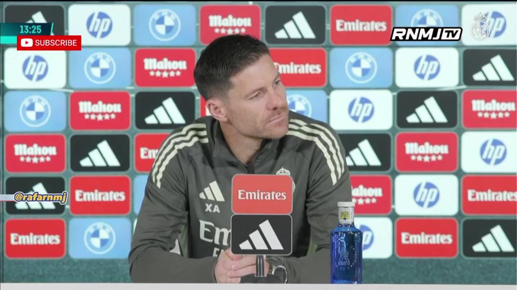 巴萨拉波尔塔经常提到皇马？阿隆索回应：在向他的支持者传信息~