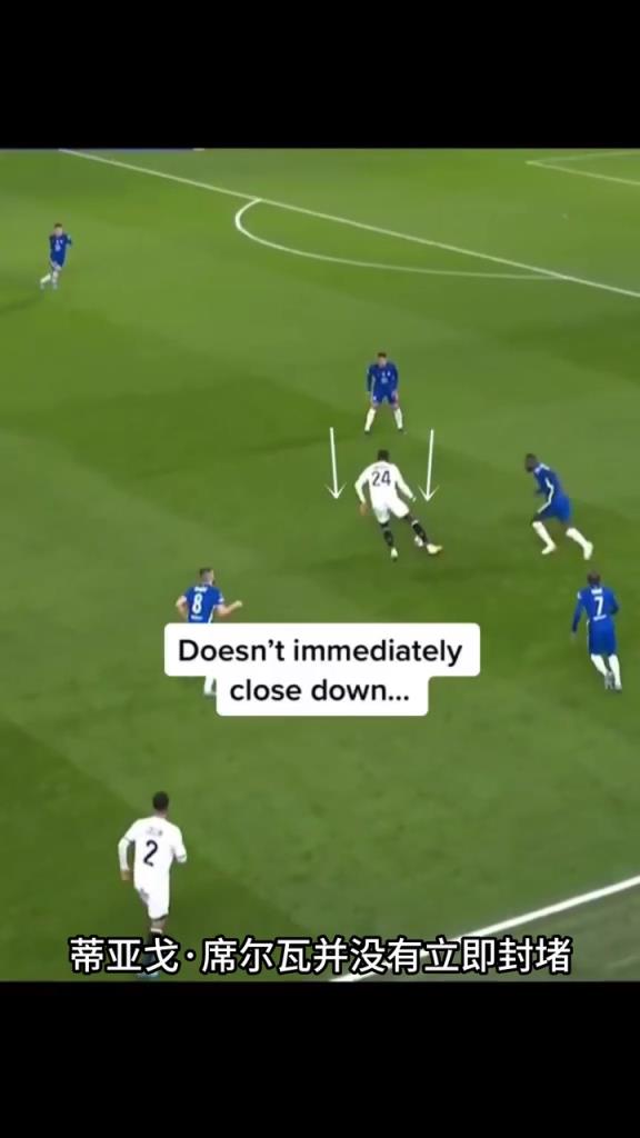 一流的阅读比赛能力！一起来欣赏D席球商压制的防守！