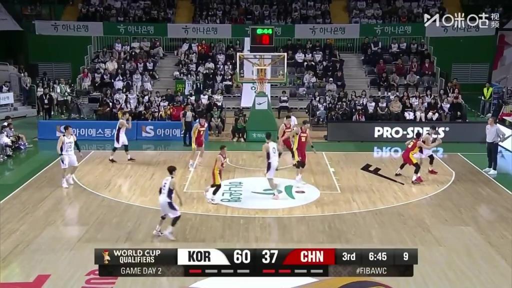 根本防不住！“韩国克莱”李贤重无解后仰+大号三分命中！