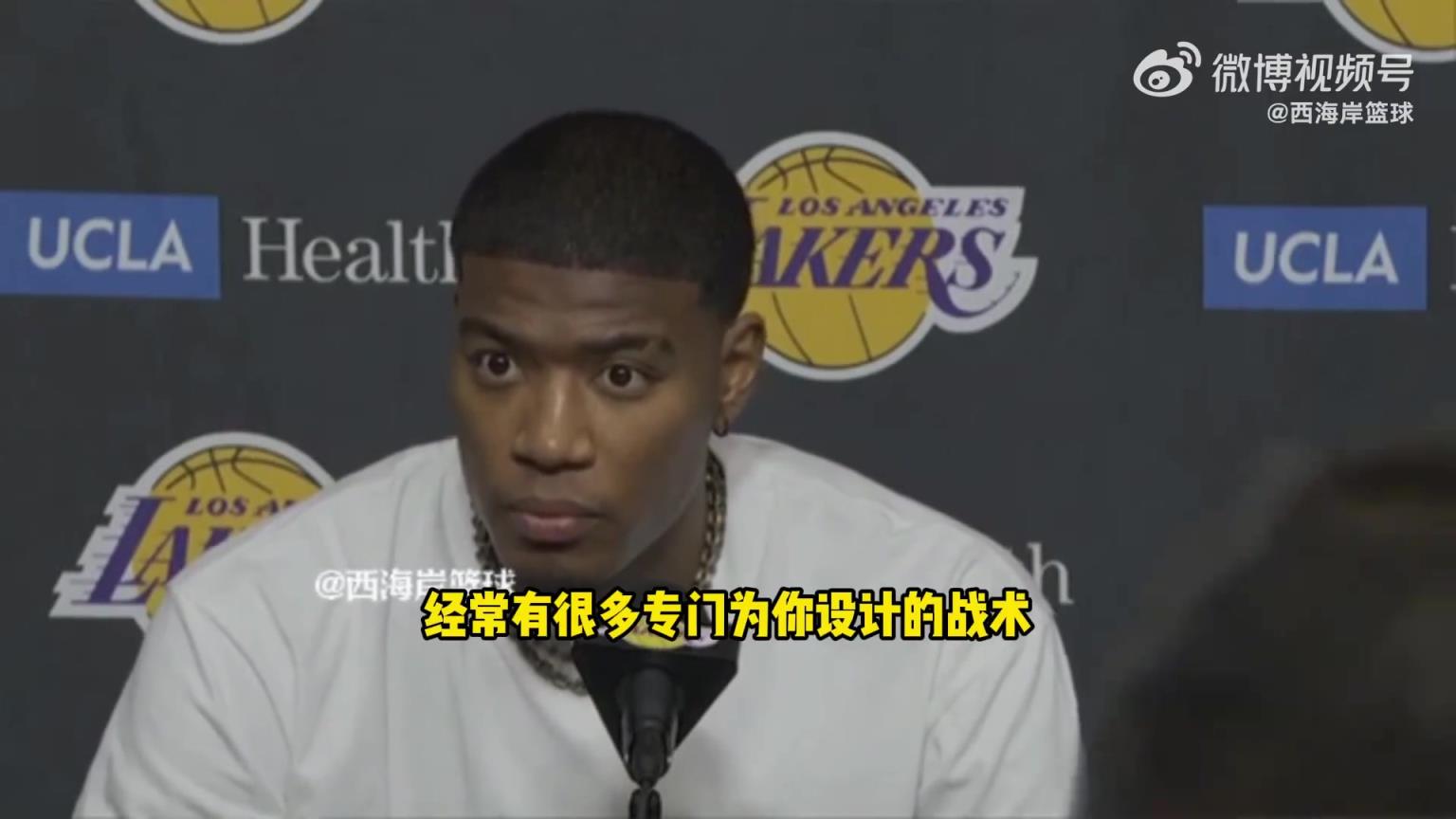 八村塁谈只有1次出手：不记得啥时候拿到球了，这样赢不了