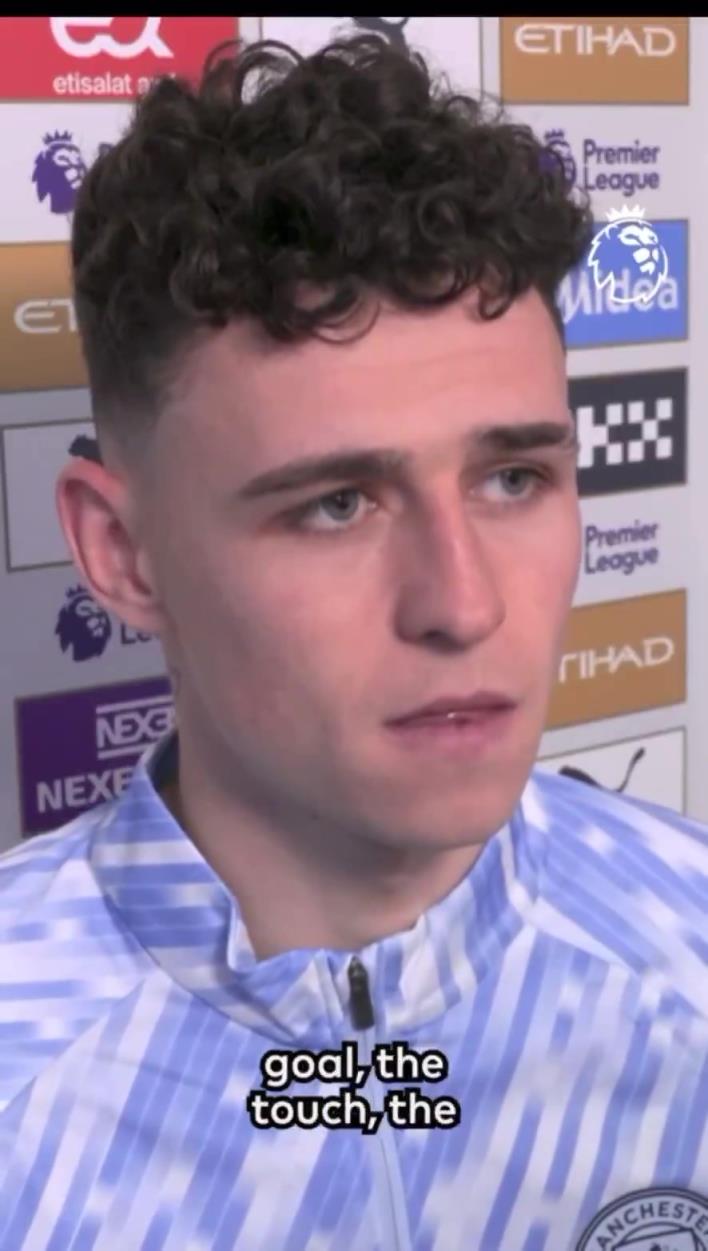 瓜迪奧拉說你進球時的觸球讓他想起了梅西?福登:真是太棒了~ 瓜迪奧拉說你進球時的觸球讓他想起了梅西?福登:真是太棒了~