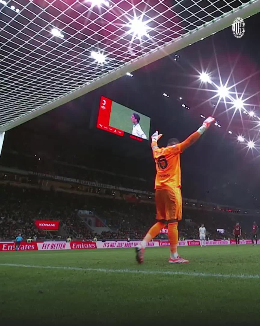 迈尼昂在11月的精彩表现，吧友们认为哪次的扑救最精彩？