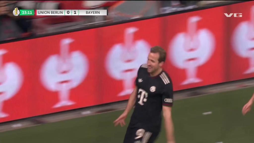 拜仁再下一城!凯恩门前头球破门,基米希角球送助攻! 拜仁再下一城!凯恩门前头球破门,基米希角球送助攻!