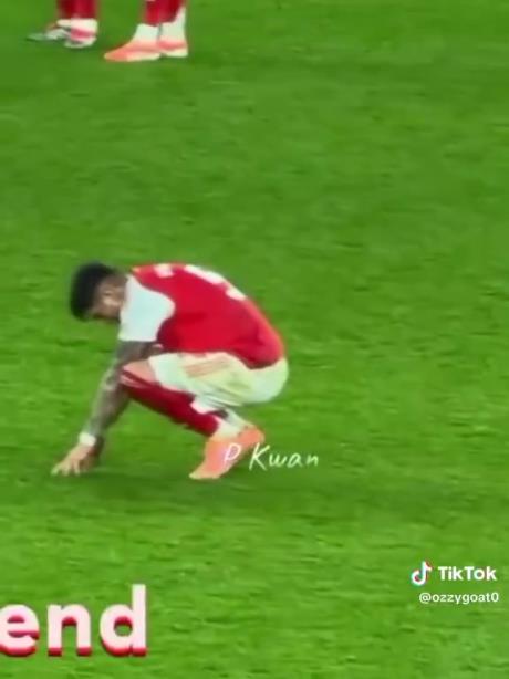 不满意!赛后廷伯和因卡皮耶的反应 不满意!赛后廷伯和因卡皮耶的反应