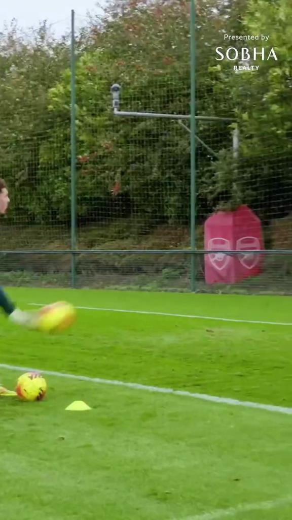 阿森納隊(duì)內(nèi)撲救訓(xùn)練！