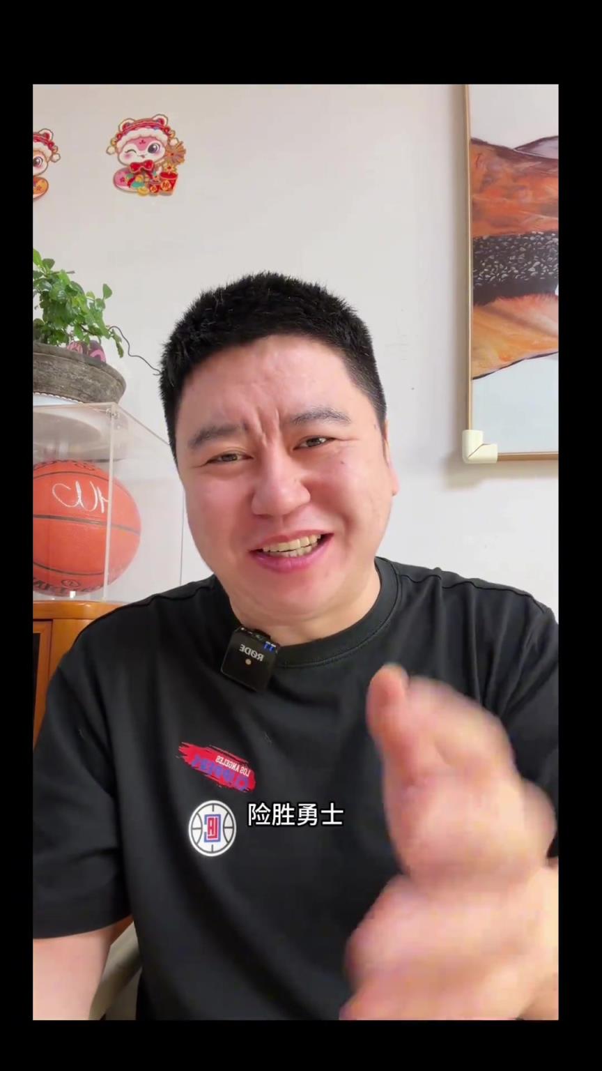 大史：快船险胜勇士，即将杀进附加赛，今年从未见过快船赢10几个篮板