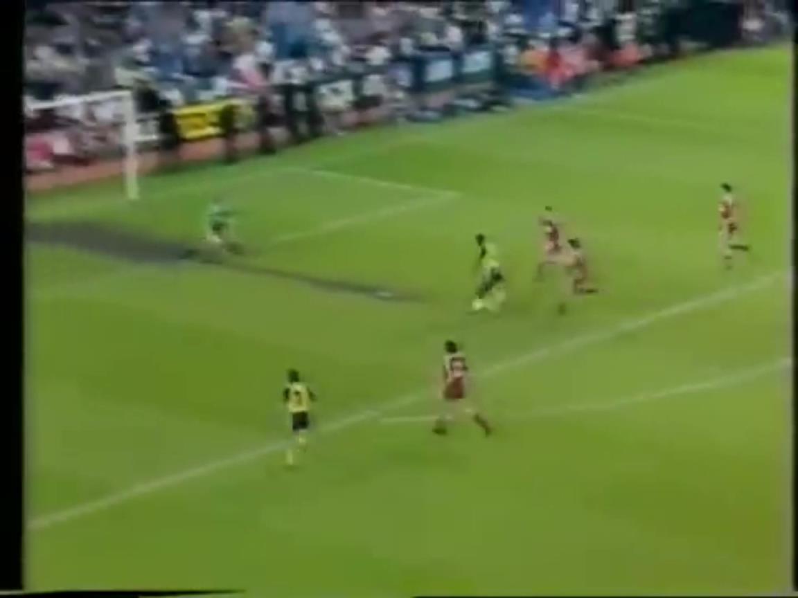 太经典了❗️1989年：阿森纳最后2-0绝杀利物浦夺冠