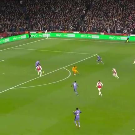 超级超级巨大失误！当年马丁内利硬生生撞开范戴克破门