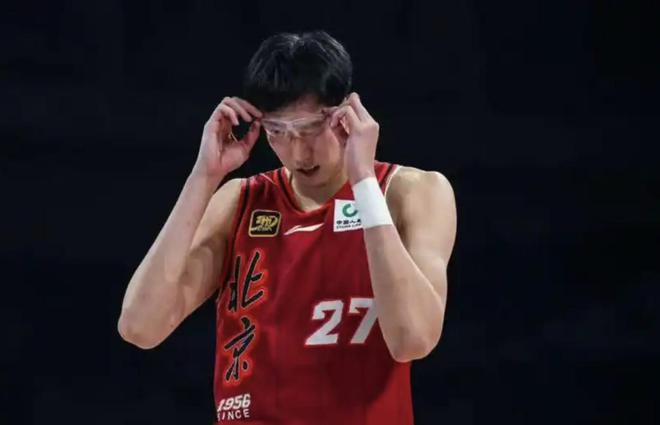 尽力了，周琦空砍26分13板两双难阻北京男篮主场失利