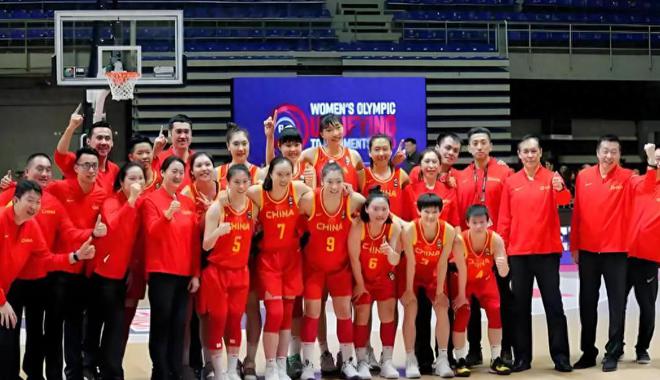中国女篮新阵容登场！央视直播，张子宇国家队首秀，宫鲁鸣压力大