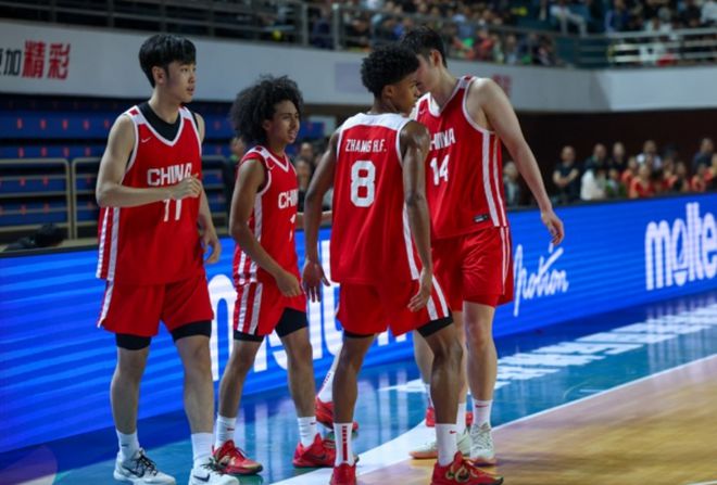 中国U19男篮负埃及开门黑：张博源11+5 全队三分26中4