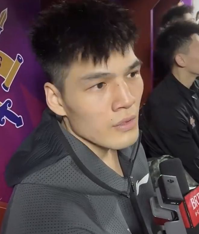 朱芳雨抢CBA兰德尔陈国豪，广东有2大筹码！一个胡明轩，一个徐杰