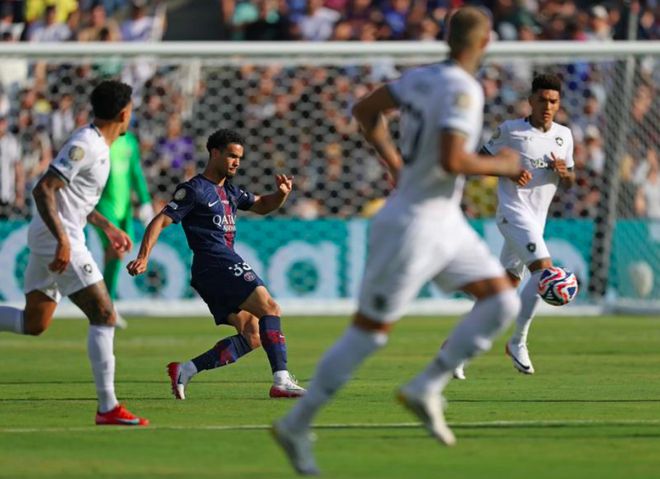 10.6亿豪门0-1惨遭爆冷 搅乱世俱杯B组：6分能出局 2连败也能出线