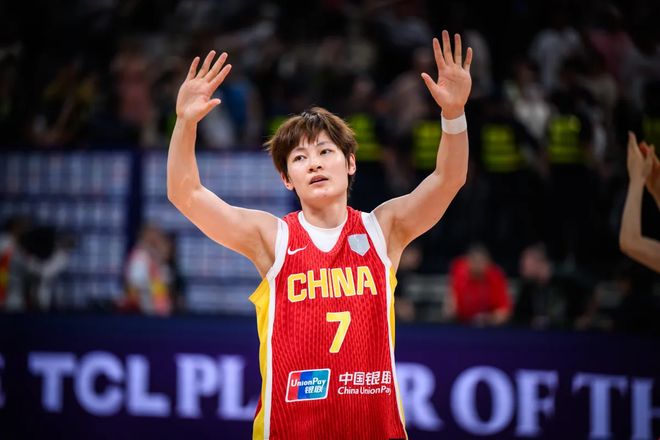 淚目！中國女籃又一30歲王牌復活：穿越2年磨礪，揭秘逆襲真因