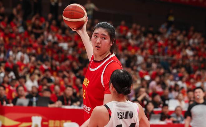 CCTV5直播！中国女篮VS日本，两大内线全力出击，宫鲁鸣放出狠话