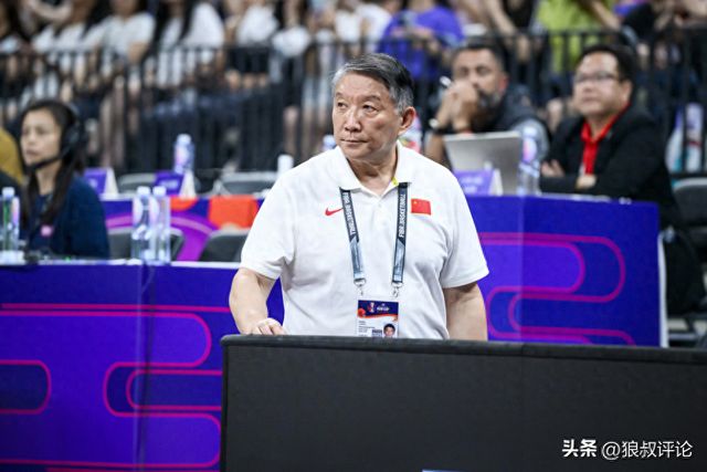要淘汰谁？宫鲁鸣：队里的一些球员可能不会一直坚持到2028年