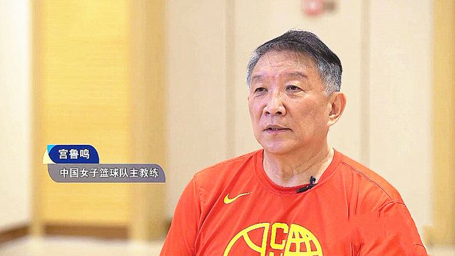 中国女篮35分大胜！却暴露问题，宫鲁鸣任人唯亲？王思雨泪洒赛场