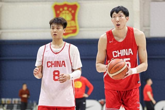 郭士强：周琦近期将回归中国男篮