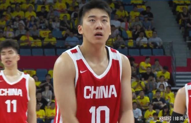 加盟广东队！CBA锋线“新王炸”终于到位，男篮未来主力四号位？