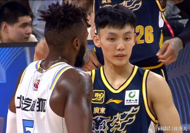 加强版徐杰！广东后场“王炸”打出身价，这可是杜锋的争冠底牌