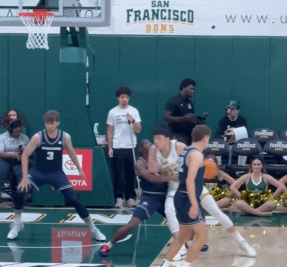 牛掰！首秀轰下23+4！中国男篮第一核心前锋