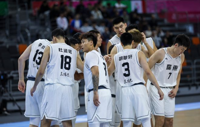 全运男篮决赛对阵：广东vs浙江争冠 周琦率四川vs辽宁争季军