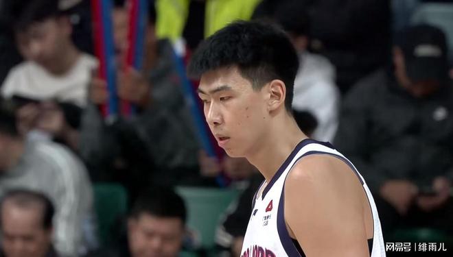 比徐昕差太多了！焦泊乔险些坑惨杜锋，或被广东队弃用？