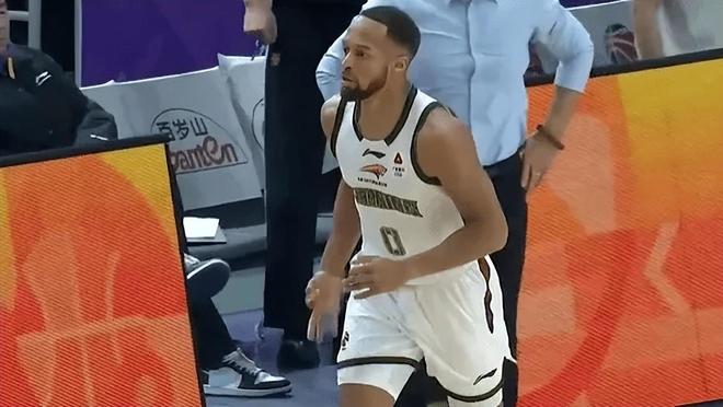 辽宁77-81北控迎2喜2忧！布朗付豪证明价值，鄢手骐王岚嵚没法看