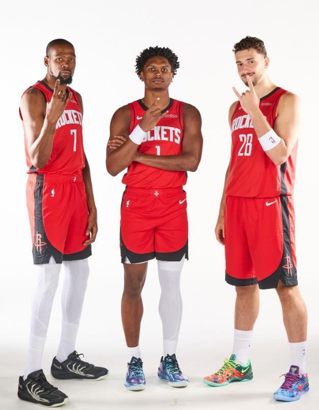 火箭斗湖人！傷病報告出爐：3人出戰(zhàn)成疑，主控缺陣，DFS有望復(fù)出