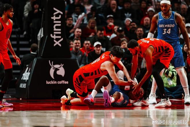 楊瀚森替補(bǔ)4+2+2開拓者惜敗魔術(shù)，阿夫迪亞25+6+8錯(cuò)失扳平三分