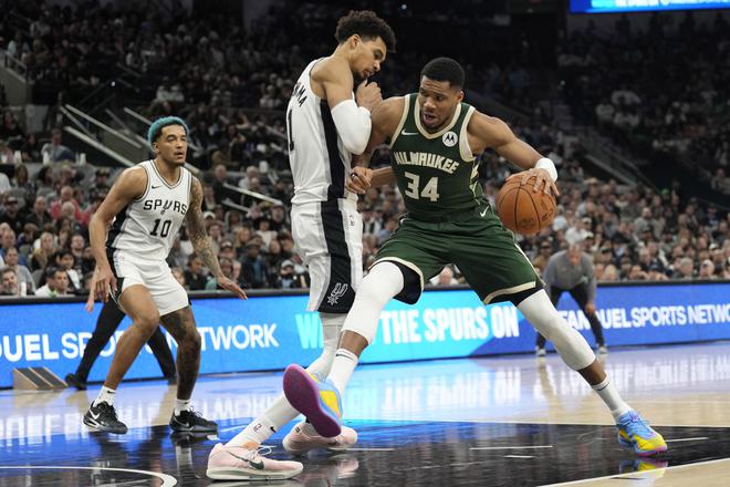 8换1！ESPN交易提议：马刺引进字母哥 送出凯尔登+榜眼签等筹码