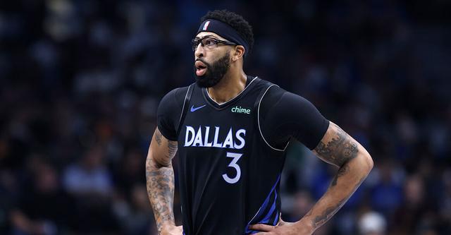 Shams：戴維斯遭遇腹股溝輕微拉傷 可能將會缺席數場比賽