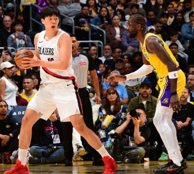 末节登场未能有表现，杨瀚森8分36秒得1分1板1失误，正负值-1