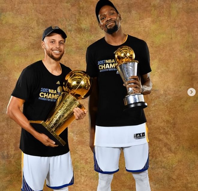 我带你夺冠，你却截胡FMVP？细数NBA总决赛6大抢队友FMVP球星